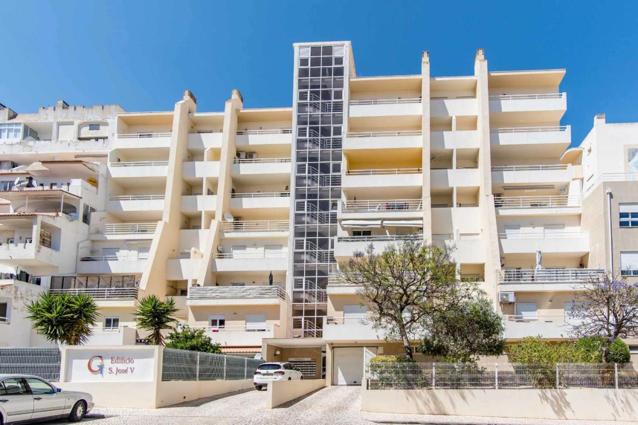 #055 Sao Jose V By Holidays Apartment *